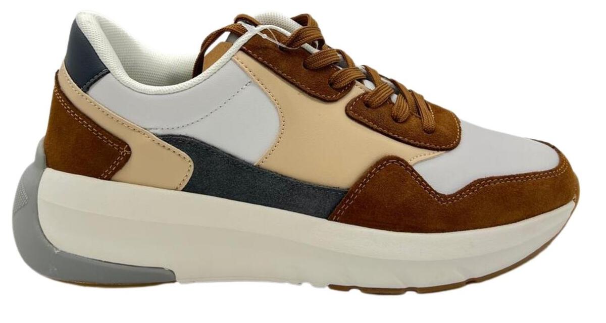 G West Running shoes